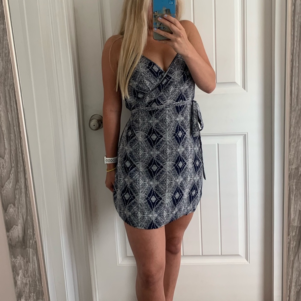 Roxy geometric wrap dress
